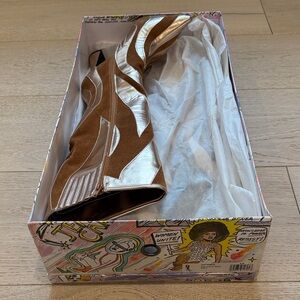 Jeffrey Campbell Untamed Tan Suede Platform Boot in Size 9M | NWT